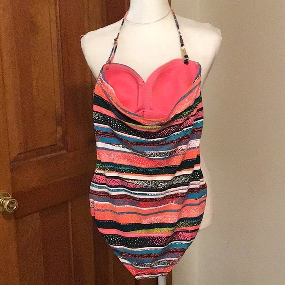EC: Anne Cole Bathing Suit - Picture 3 of 4